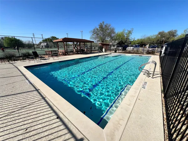 $1,450 | 128 Topspin Circle, Spicewood, TX 78669