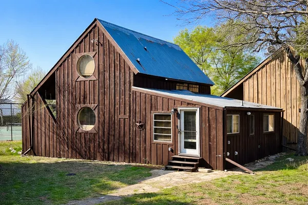 $1,450 | 128 Topspin Circle, Spicewood, TX 78669