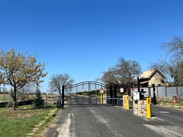 $1,450 | 128 Topspin Circle, Spicewood, TX 78669