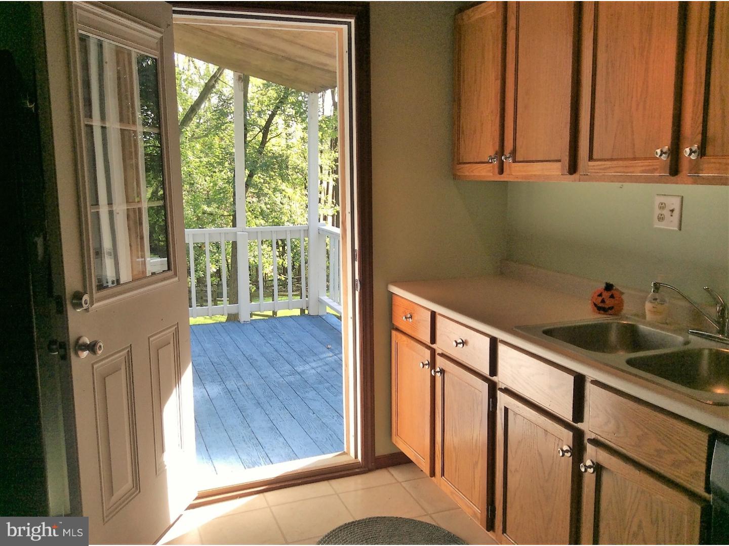 378 Street Road Oxford, PA 19363 - Photo 12 of 25 Kitchen