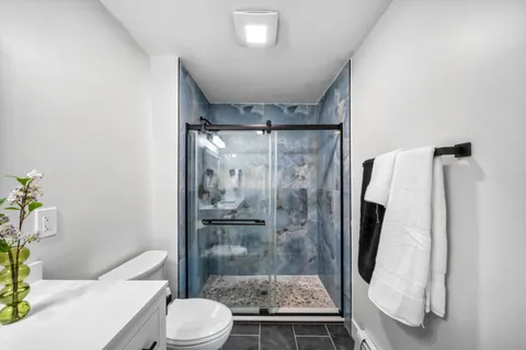 $949,000 | 125 East Pine Avenue, Wildwood, NJ 08260