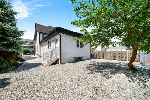 $949,000 | 125 East Pine Avenue, Wildwood, NJ 08260