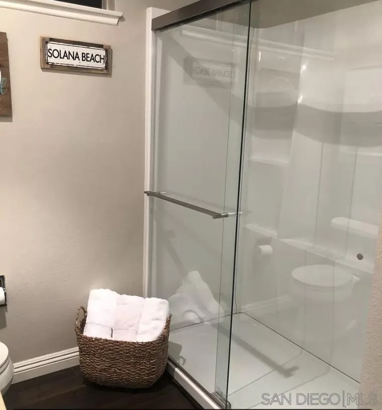 660 San Mario Drive Solana Beach, CA 92075 - Photo 8 of 25 a bathroom with a shower