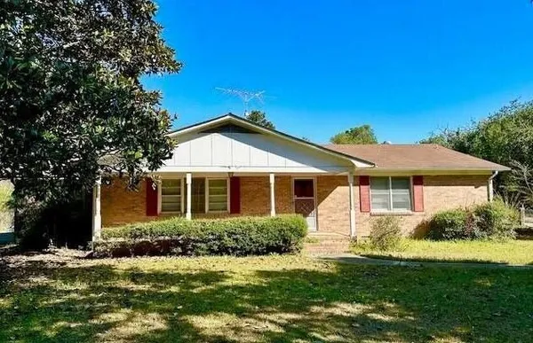 $245,000 | 2080 Sniders Highway, Walterboro, SC 29488