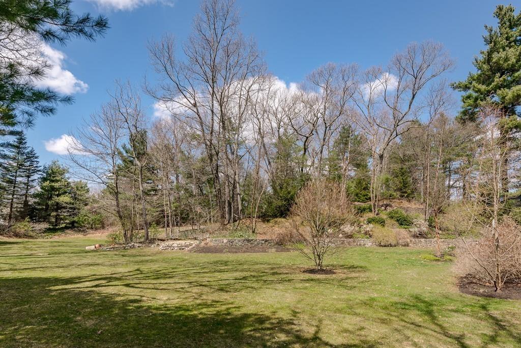 37 Pine Street Dover, MA 02030 - Photo 20 of 21