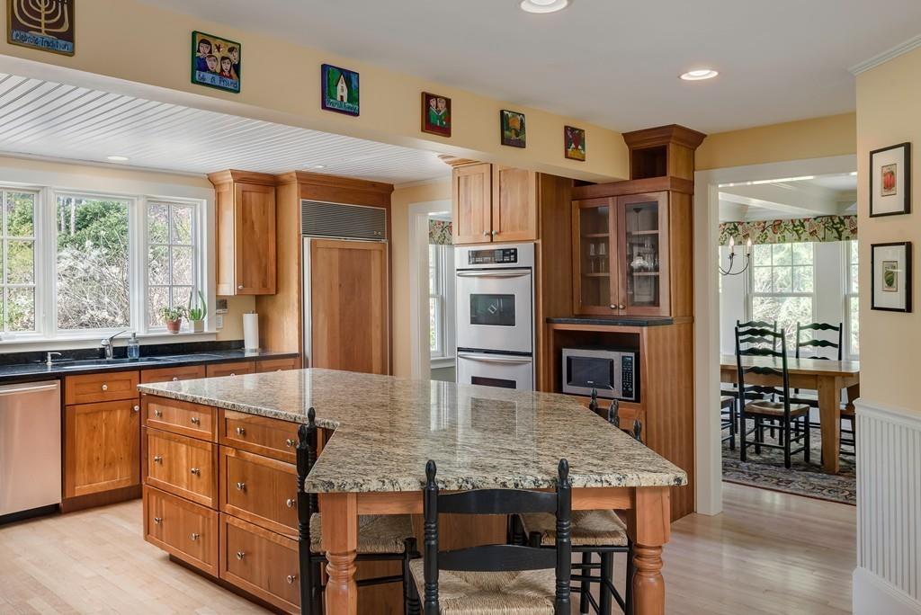 37 Pine Street Dover, MA 02030 - Photo 4 of 21