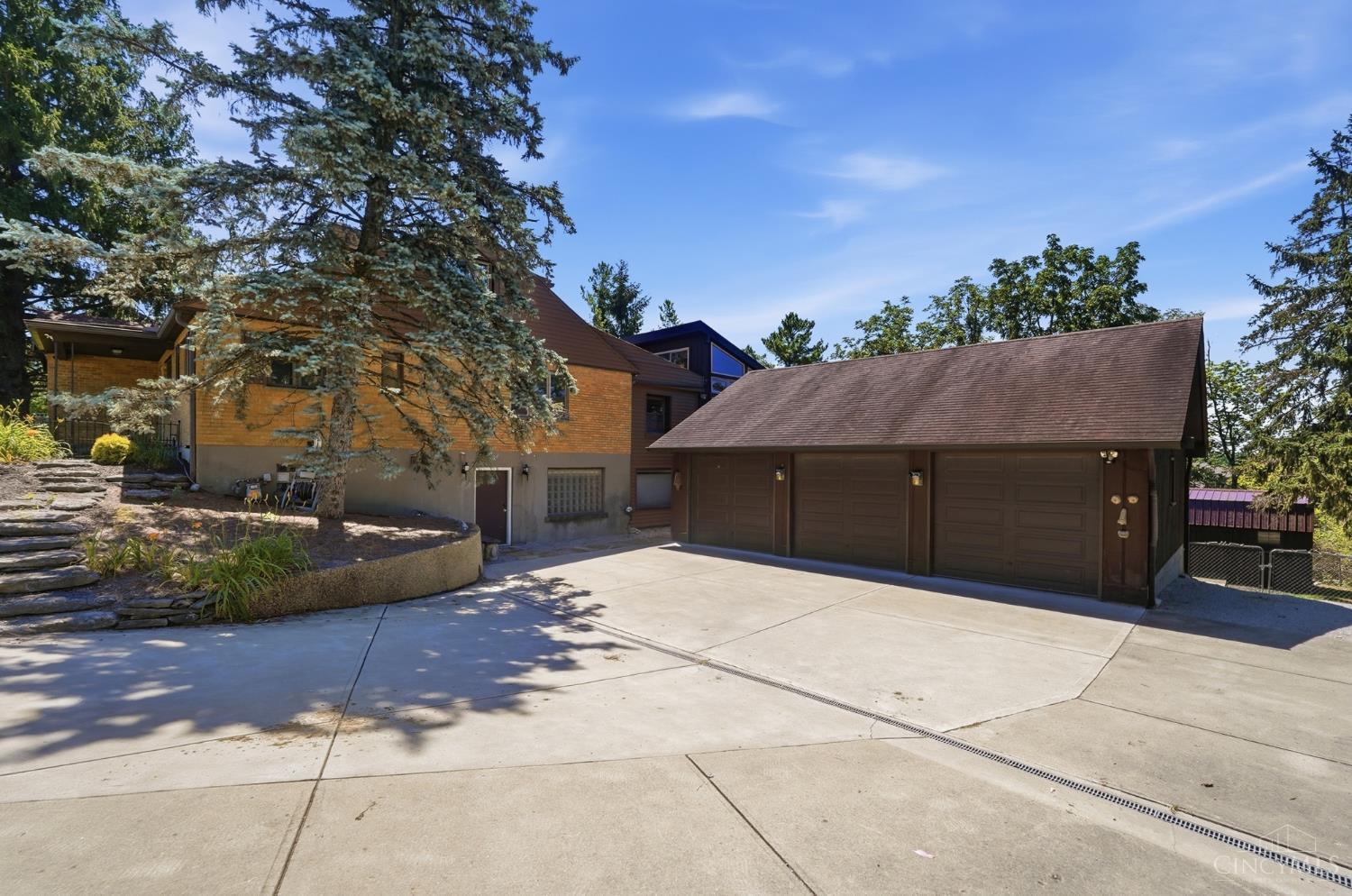 4605 Boomer Road Cincinnati, OH 45247 - Photo 61 of 69 Gallery Image 61