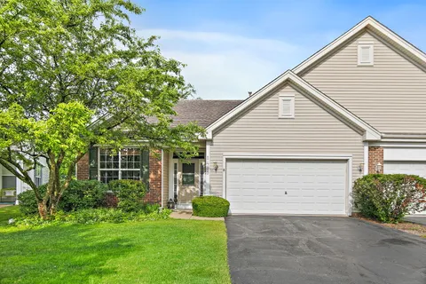 $265,000 | 1481 Waterside Drive, DeKalb, IL 60115