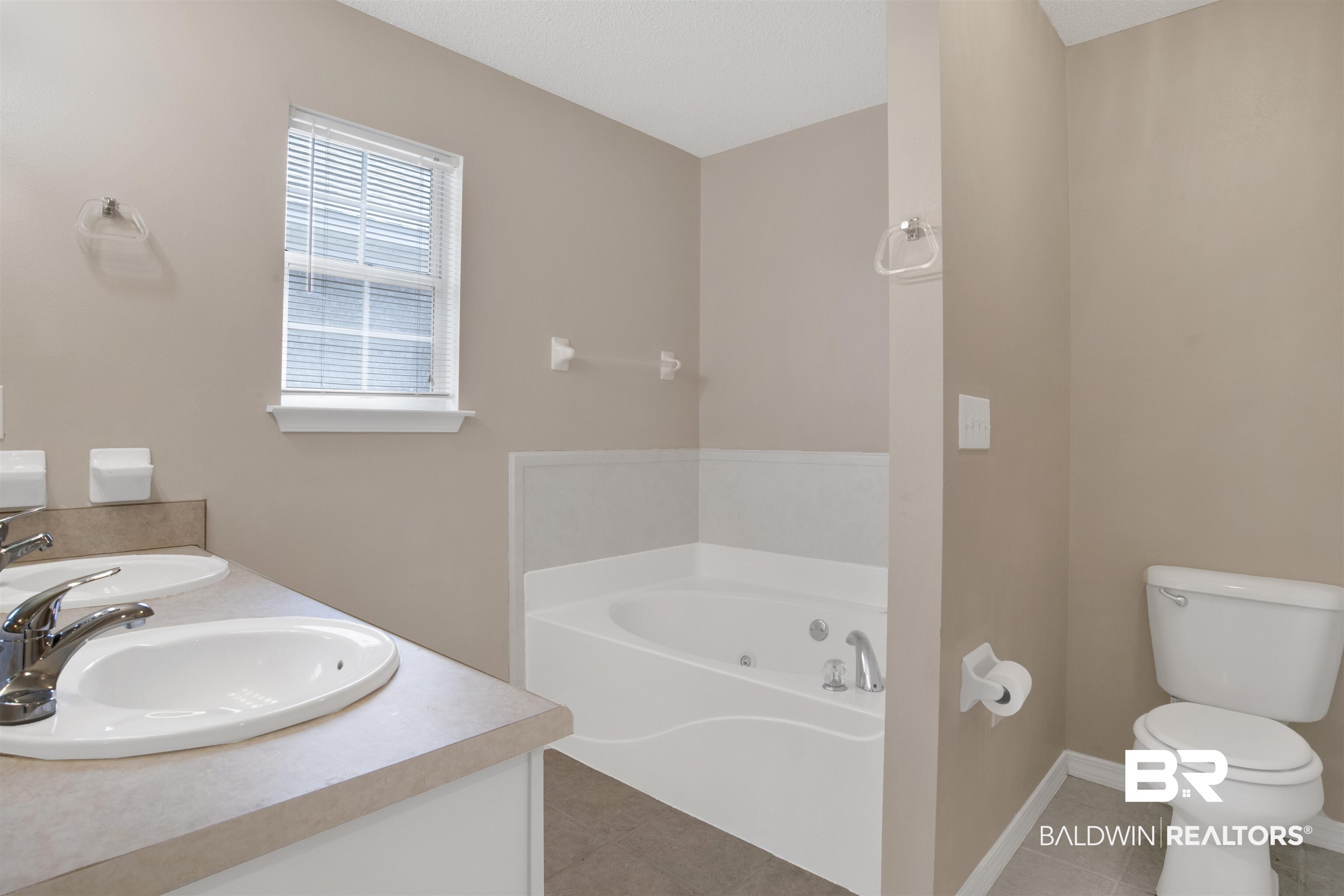 7665 Avery Lane Daphne, AL 36526 - Photo 26 of 45