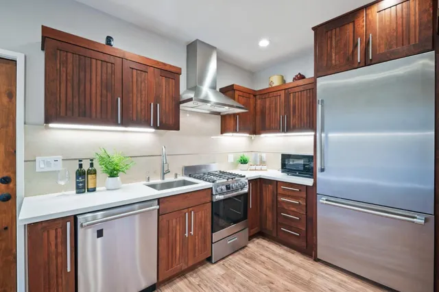 $3,990,000 | 841 Bayview Way, Redwood City, CA 94062