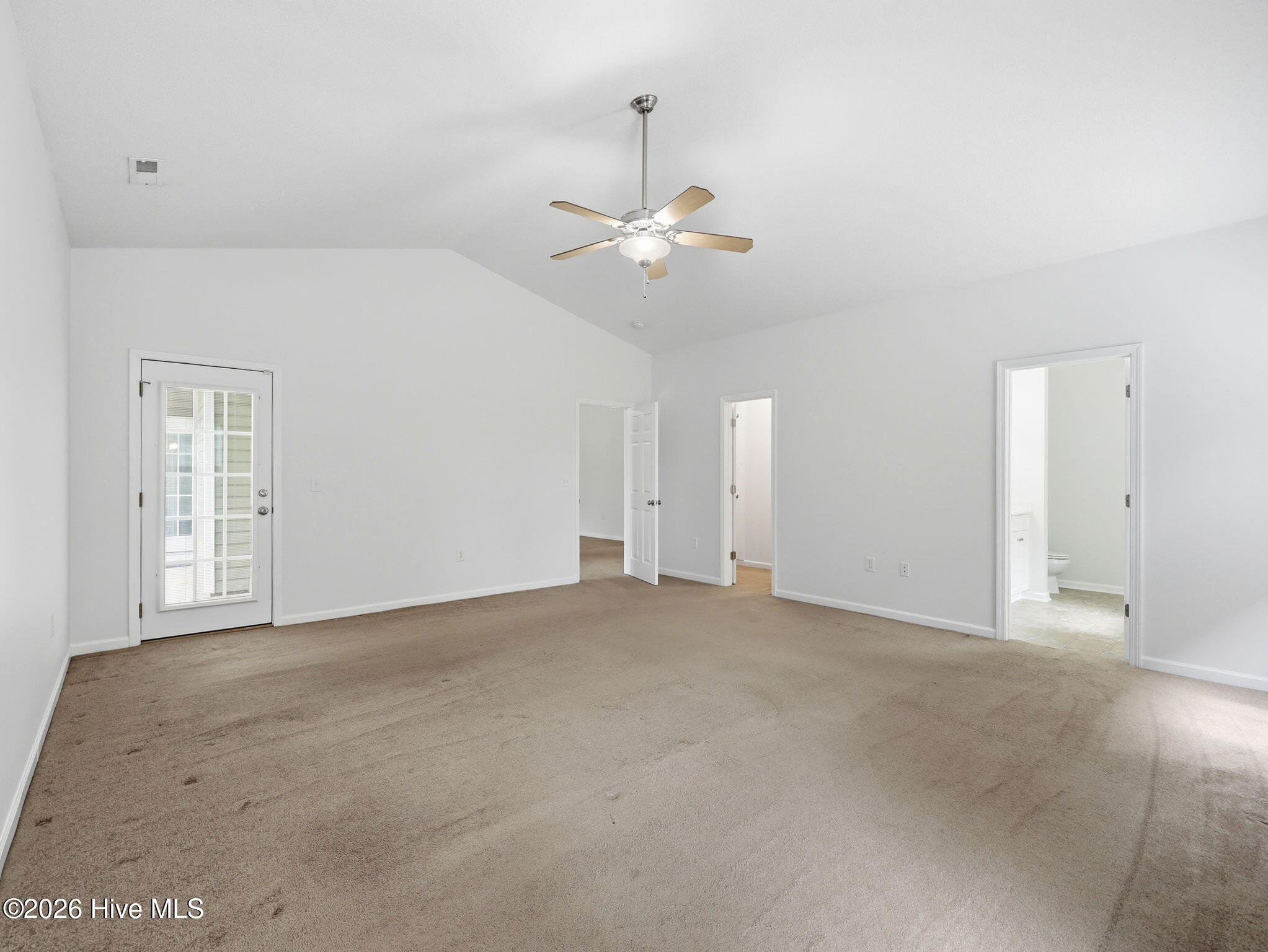 102 Spring Leaf Lane Jacksonville, NC 28540 - Photo 14 of 52