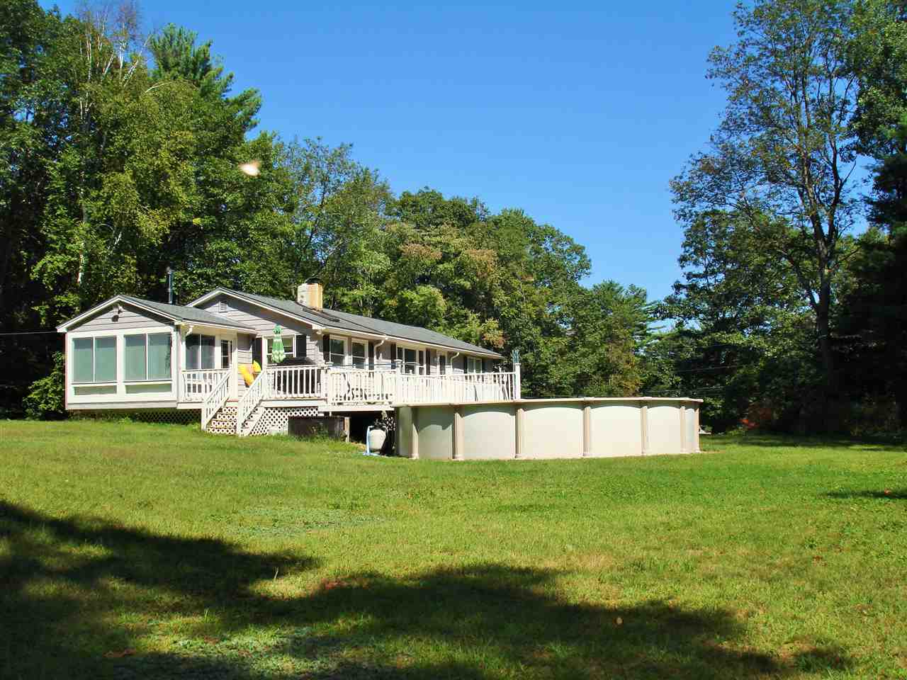 134 Bee Hole Road Loudon, NH 03307 - Photo 3 of 31 Gallery Image 3