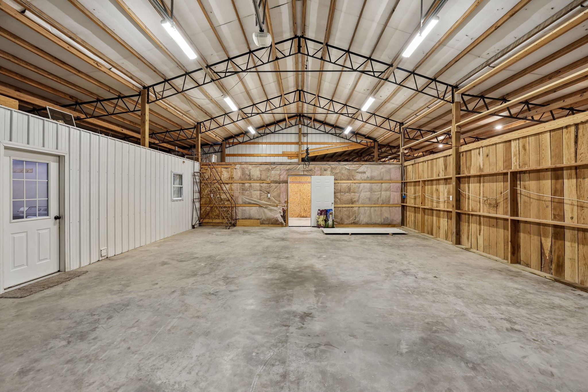 950 Old Agnew Road Pulaski, TN 38478 - Photo 3 of 94 Gallery Image 3