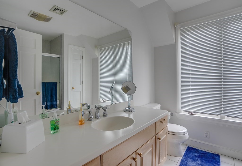821 Strawberry Hill Road Concord, MA 01742 - Photo 25 of 34