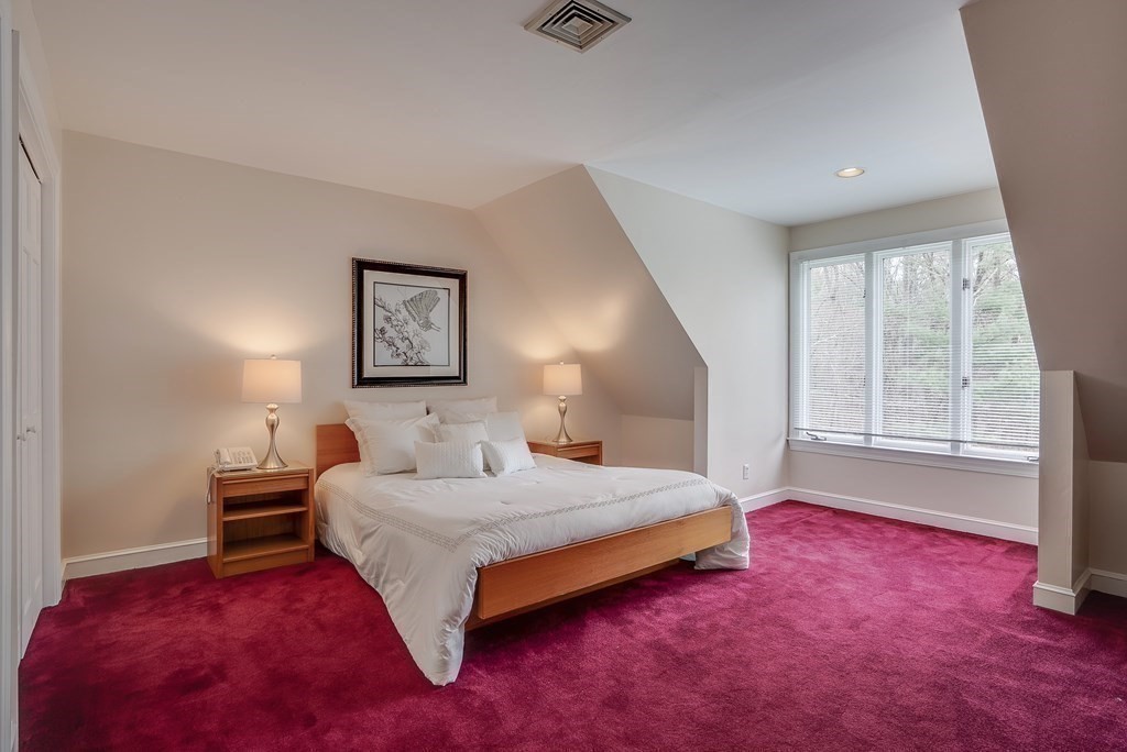 821 Strawberry Hill Road Concord, MA 01742 - Photo 27 of 34