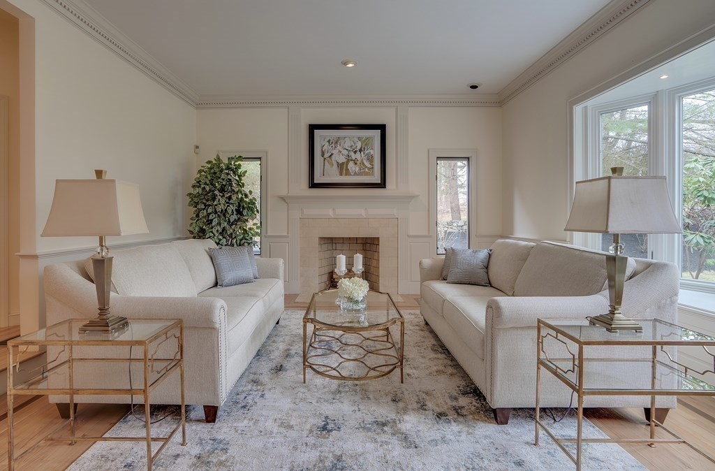 821 Strawberry Hill Road Concord, MA 01742 - Photo 7 of 34