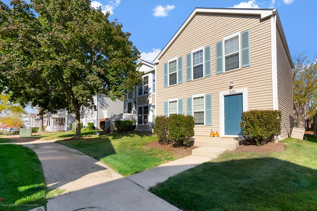 $242,900 | 653 Serendipity Drive, Aurora, IL 60504