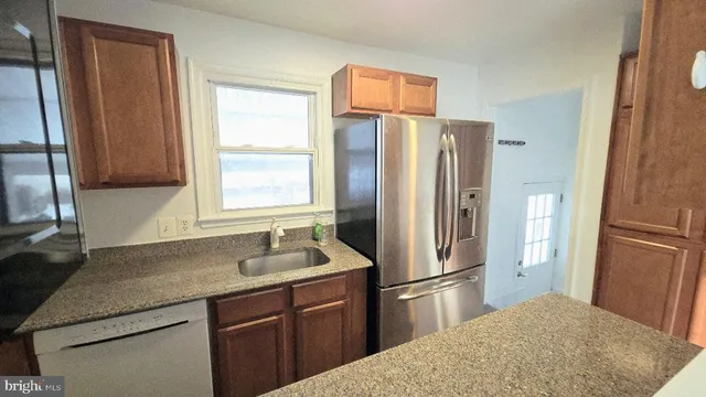 $2,300 | 12217 Valleywood Drive, Silver Spring, MD 20902