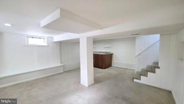 $2,300 | 12217 Valleywood Drive, Silver Spring, MD 20902