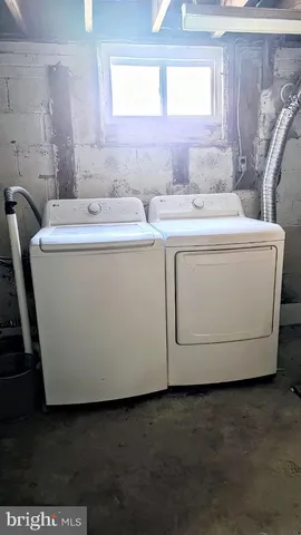 $2,300 | 12217 Valleywood Drive, Silver Spring, MD 20902