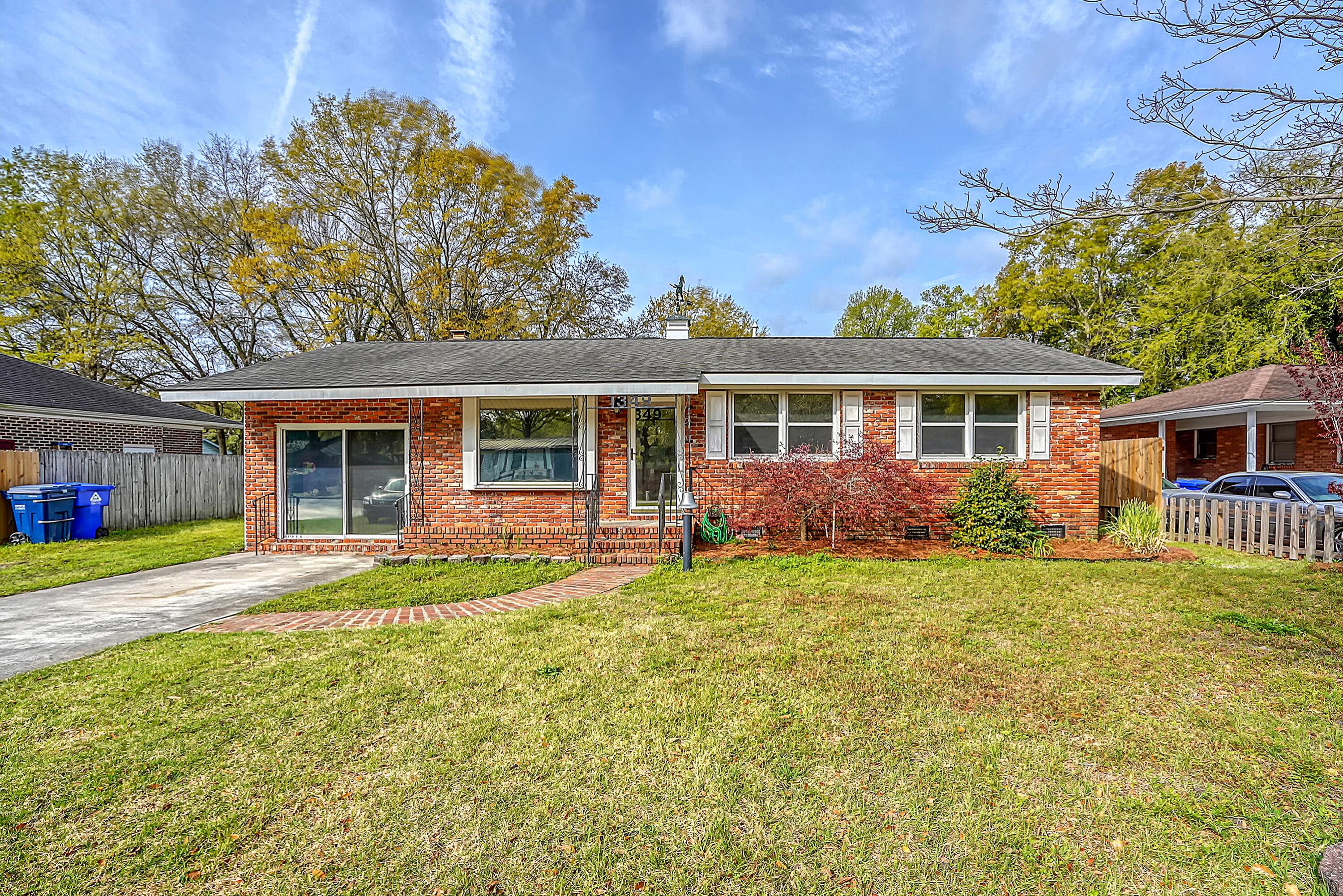 1349 Ashley Hall Road Charleston, SC 29407 - Photo 19 of 39 CREM_1349 Ashley Hall_038