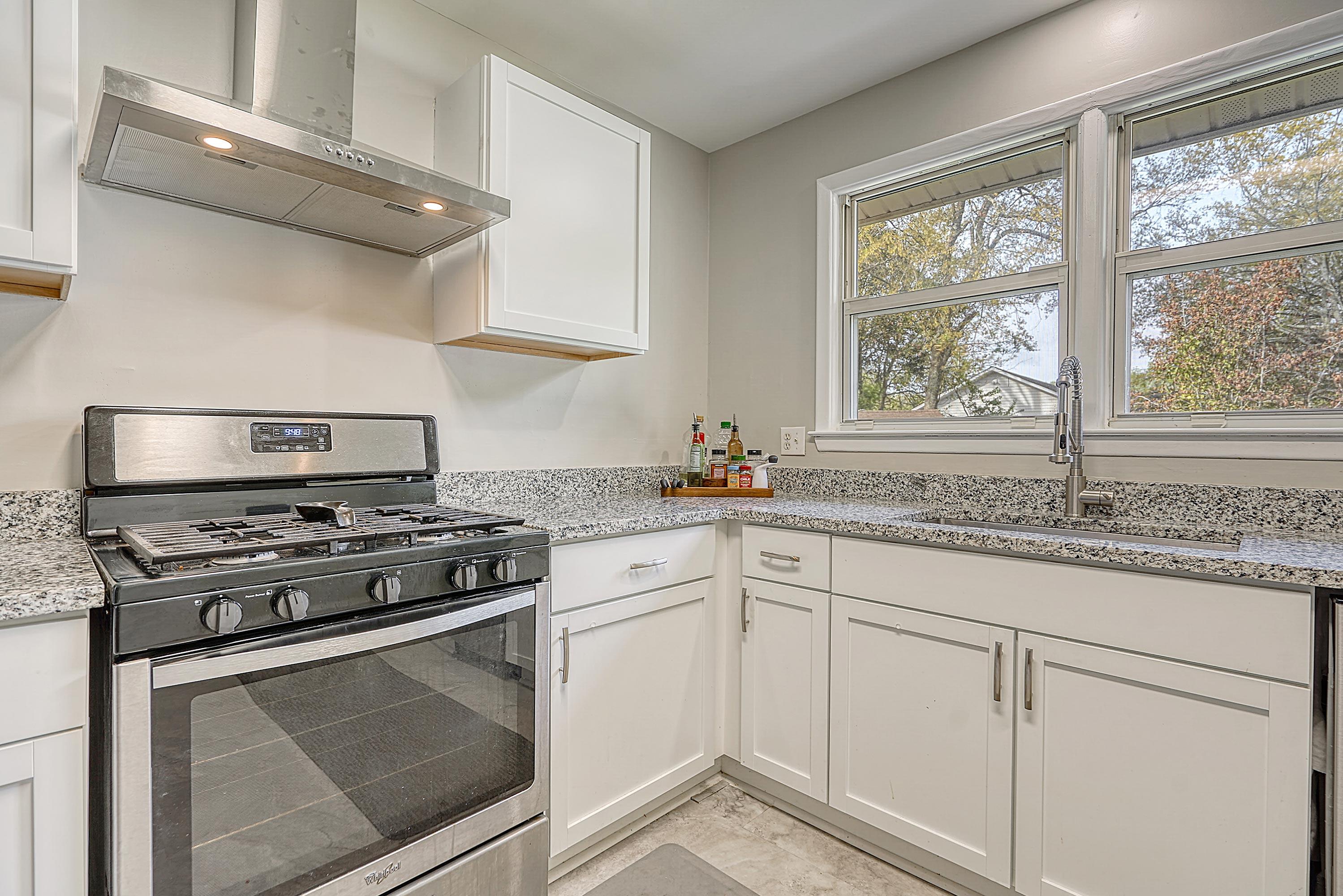 1349 Ashley Hall Road Charleston, SC 29407 - Photo 27 of 39 CREM_1349 Ashley Hall_012