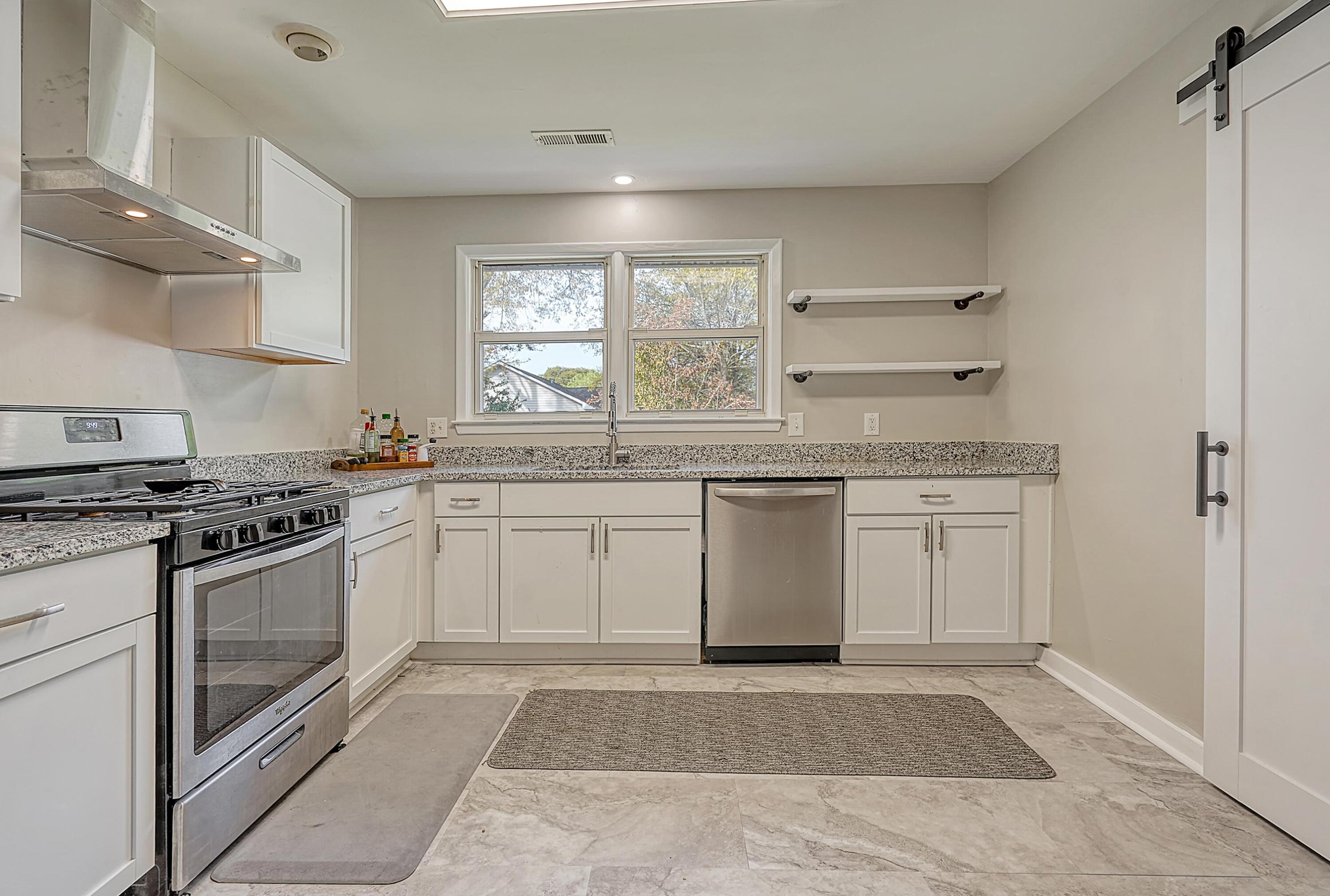 1349 Ashley Hall Road Charleston, SC 29407 - Photo 28 of 39 CREM_1349 Ashley Hall_014