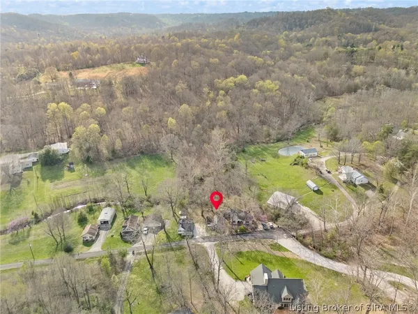 $120,000 | 535 Eagle Lane, New Albany, IN 47150