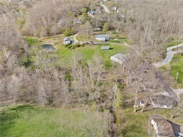 $120,000 | 535 Eagle Lane, New Albany, IN 47150