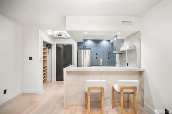 $4,900 | 101 Lombard Street, Unit 11, San Francisco, CA 94111