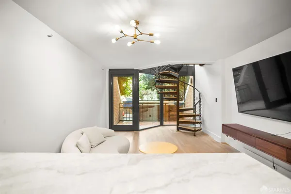 $4,900 | 101 Lombard Street, Unit 11, San Francisco, CA 94111