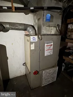 $153,999 | 7 West 21st Street, Chester, PA 19013