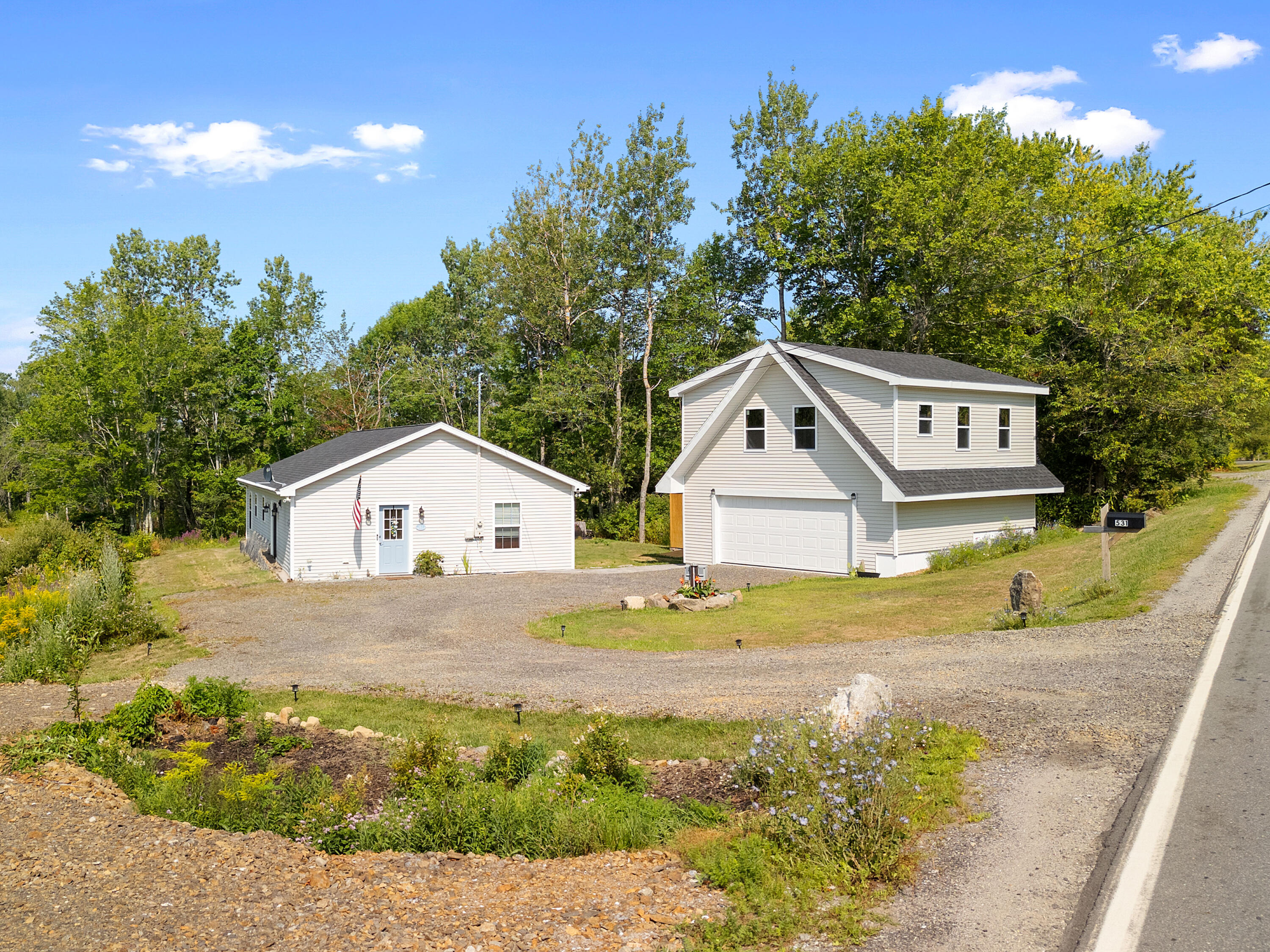 531 Spruce Head Road South Thomaston, ME 04858 - Photo 6 of 61 DJI_20250806100902_0100_D