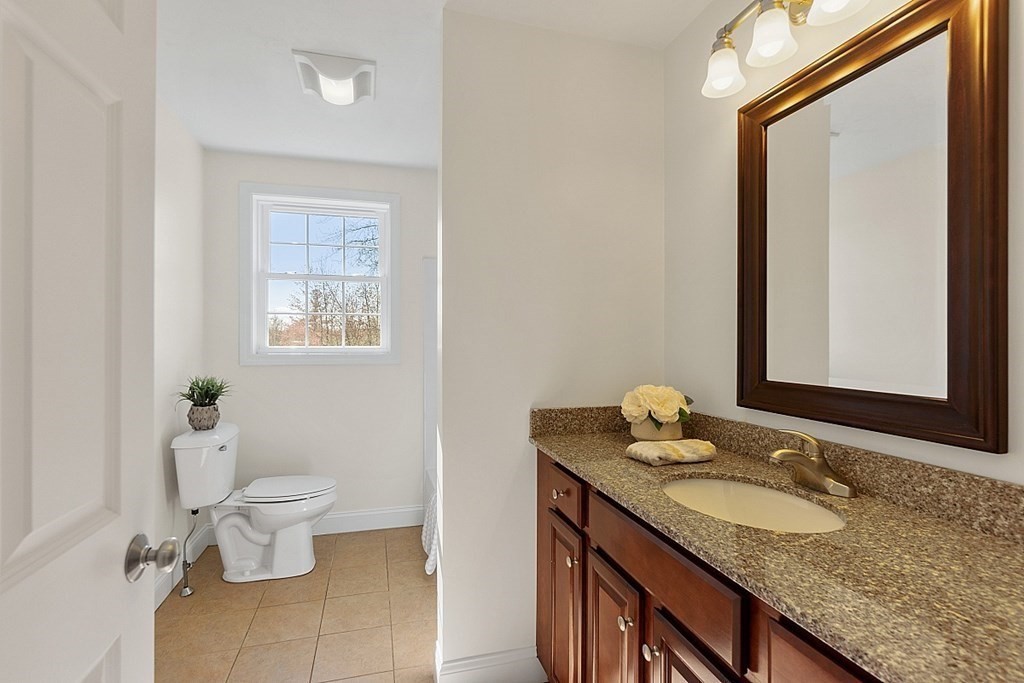 176 North End Road Townsend, MA 01469 - Photo 16 of 40