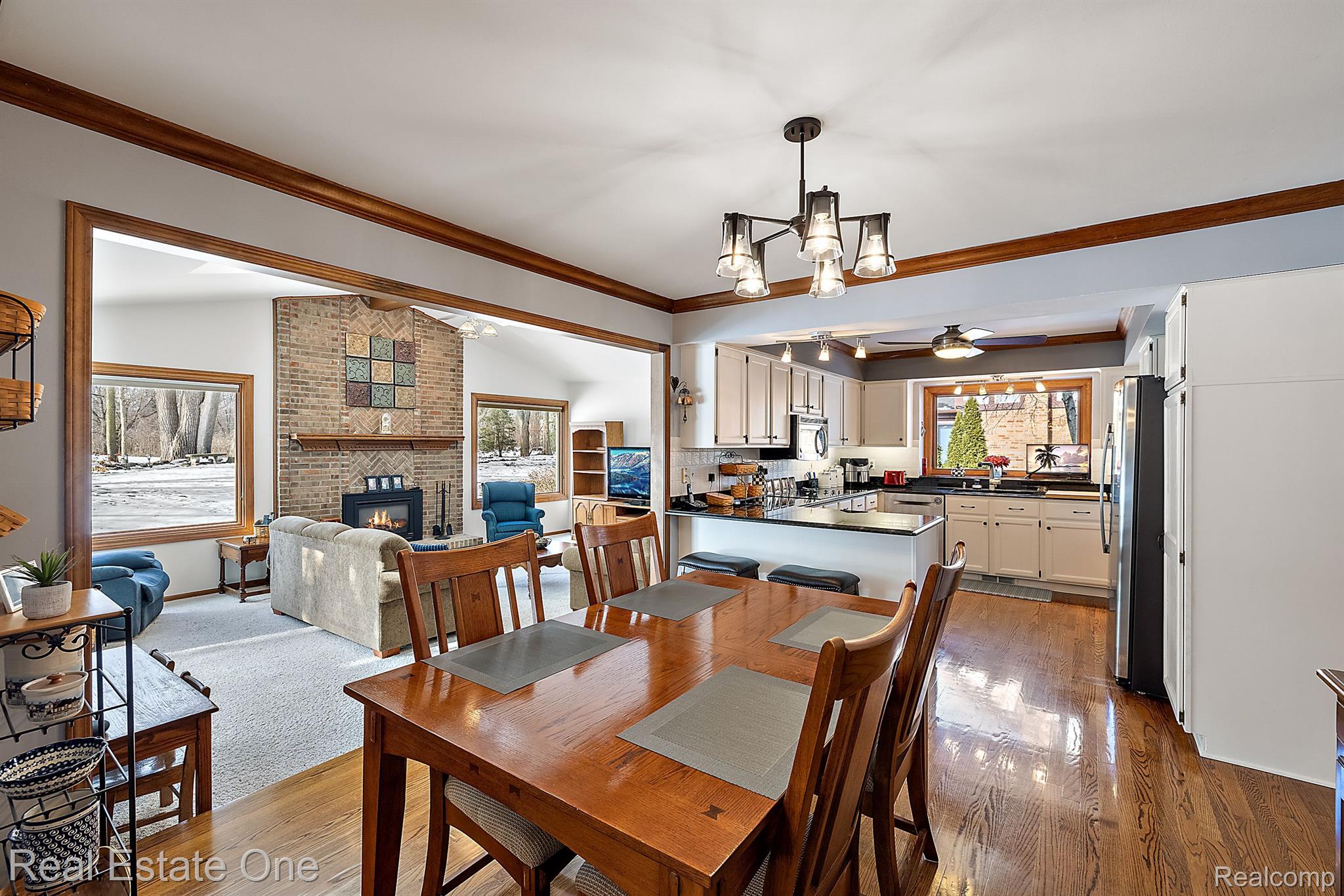 1276 Pembroke Drive Rochester, MI 48307 - Photo 18 of 49 Gallery Image 18