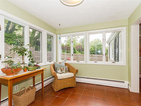 181 Moss Hill Road Boston, MA 02130 - Photo 18 of 29