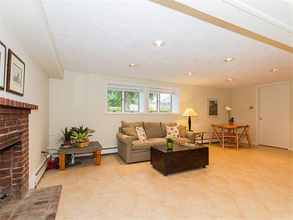 181 Moss Hill Road Boston, MA 02130 - Photo 23 of 29