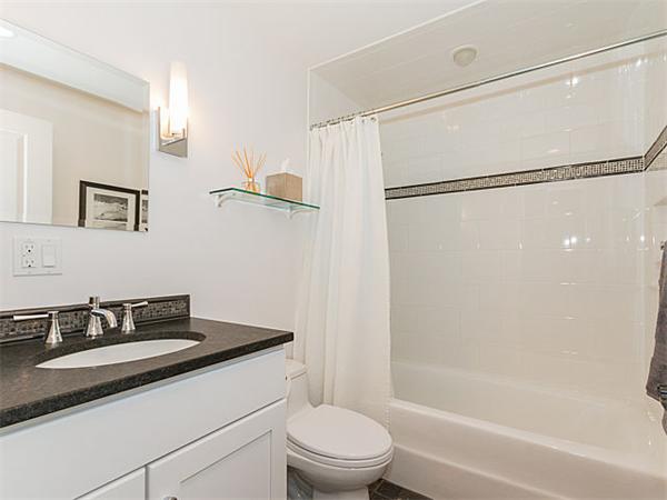 181 Moss Hill Road Boston, MA 02130 - Photo 9 of 29