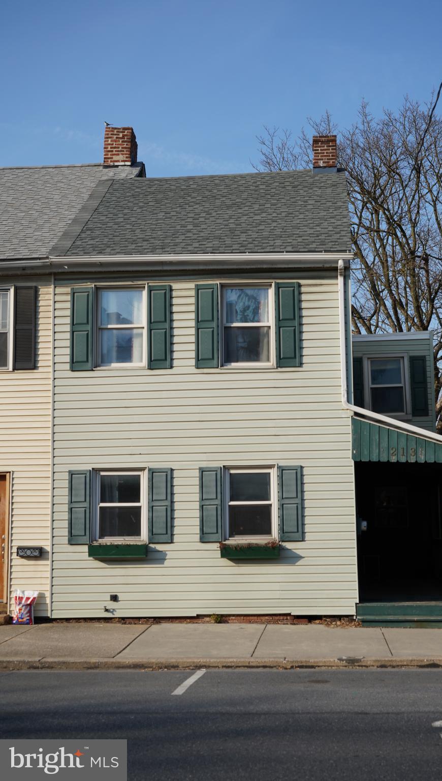 213 East Main Street Mount Joy, PA 17552 - Photo 2 of 40