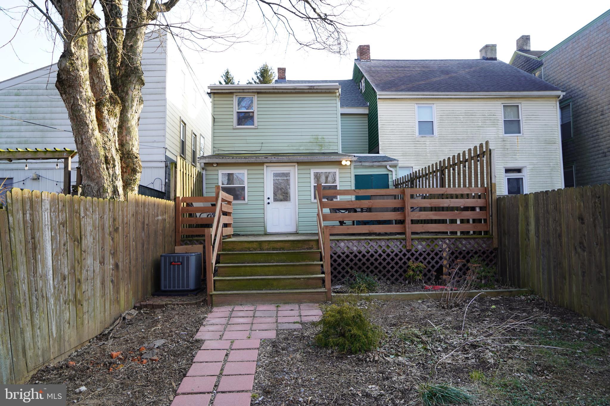 213 East Main Street Mount Joy, PA 17552 - Photo 12 of 40