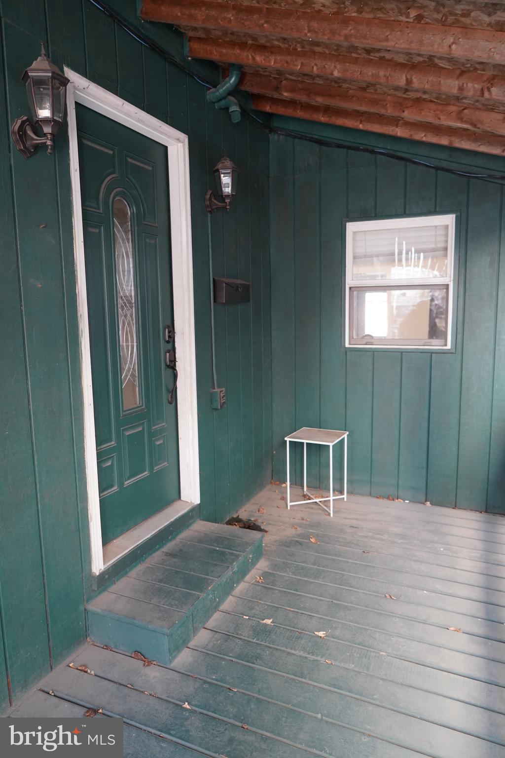 213 East Main Street Mount Joy, PA 17552 - Photo 4 of 40