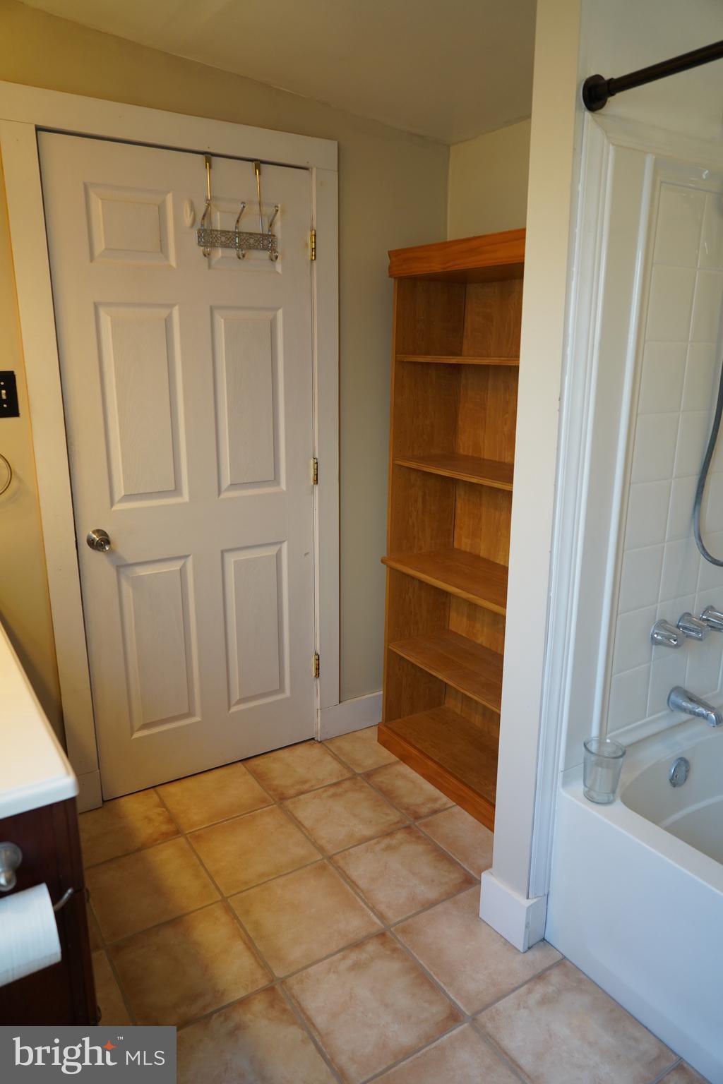 213 East Main Street Mount Joy, PA 17552 - Photo 31 of 40