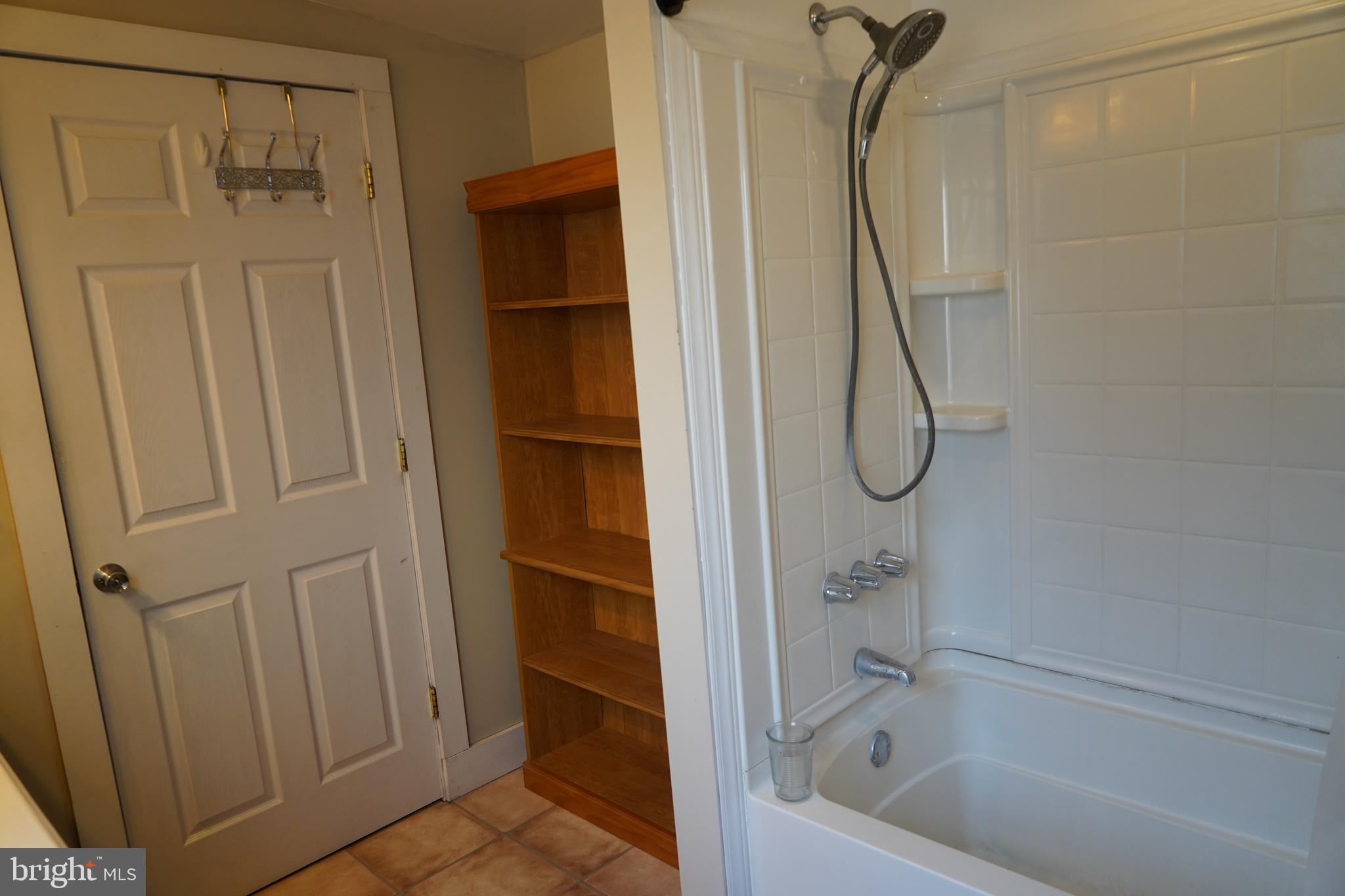 213 East Main Street Mount Joy, PA 17552 - Photo 32 of 40
