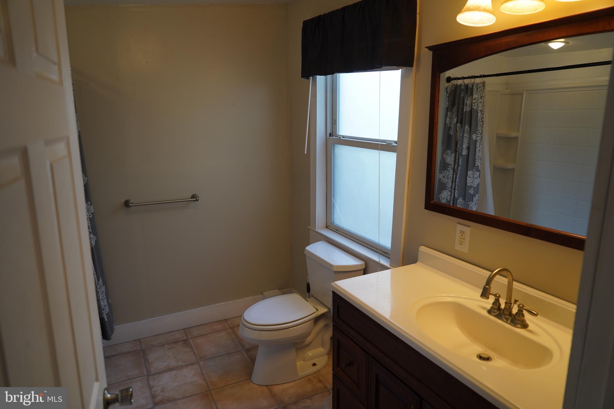 213 East Main Street Mount Joy, PA 17552 - Photo 34 of 40