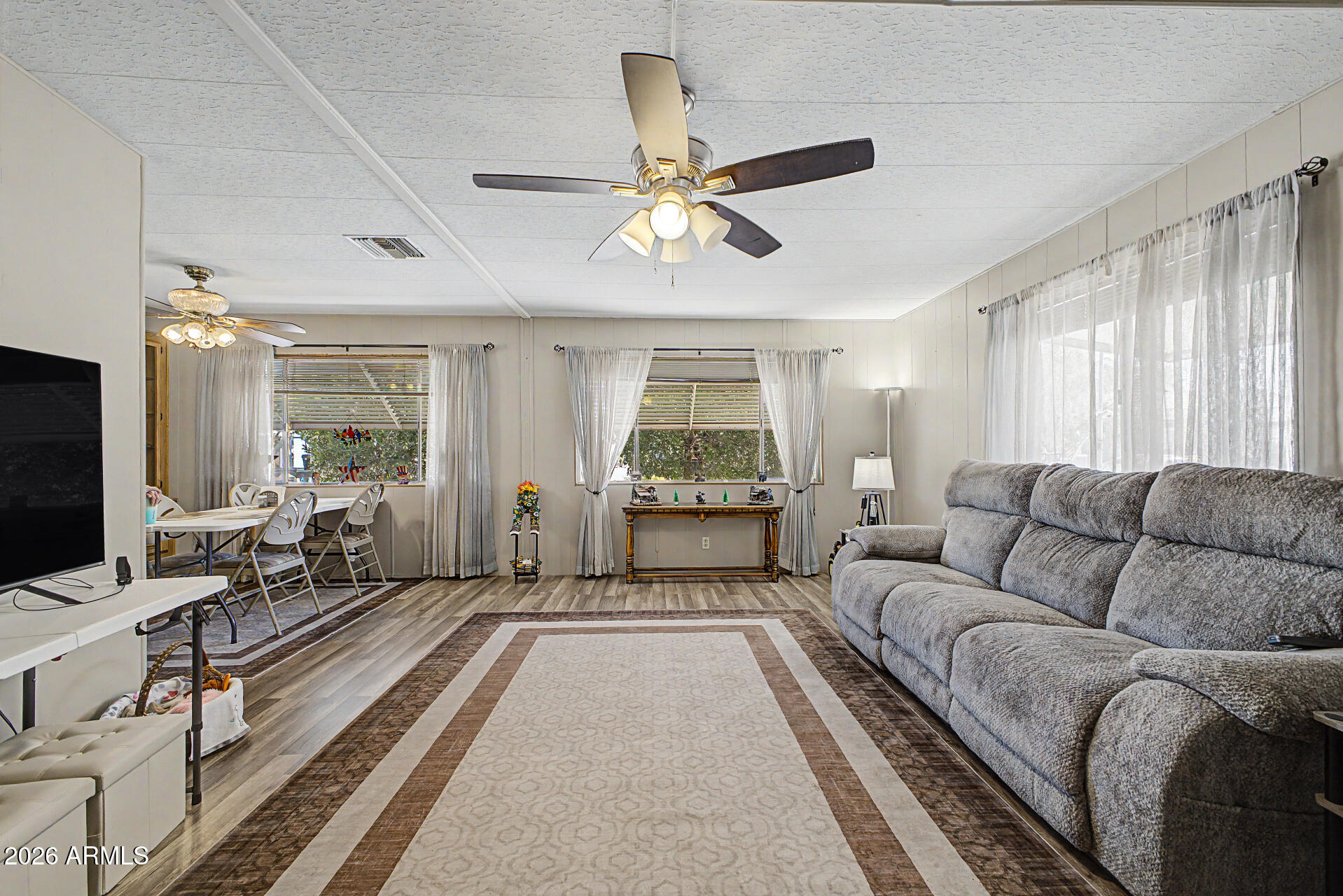 201 South Greenfield Road, Unit 60 Mesa, AZ 85206 - Photo 4 of 32 6 - Greendfield