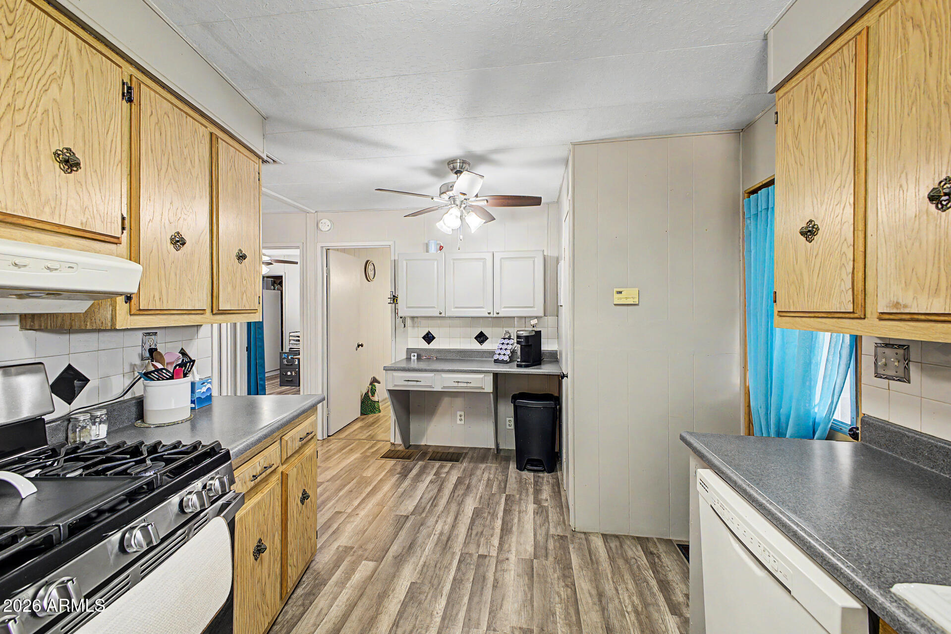 201 South Greenfield Road, Unit 60 Mesa, AZ 85206 - Photo 9 of 32 11 - Greendfield
