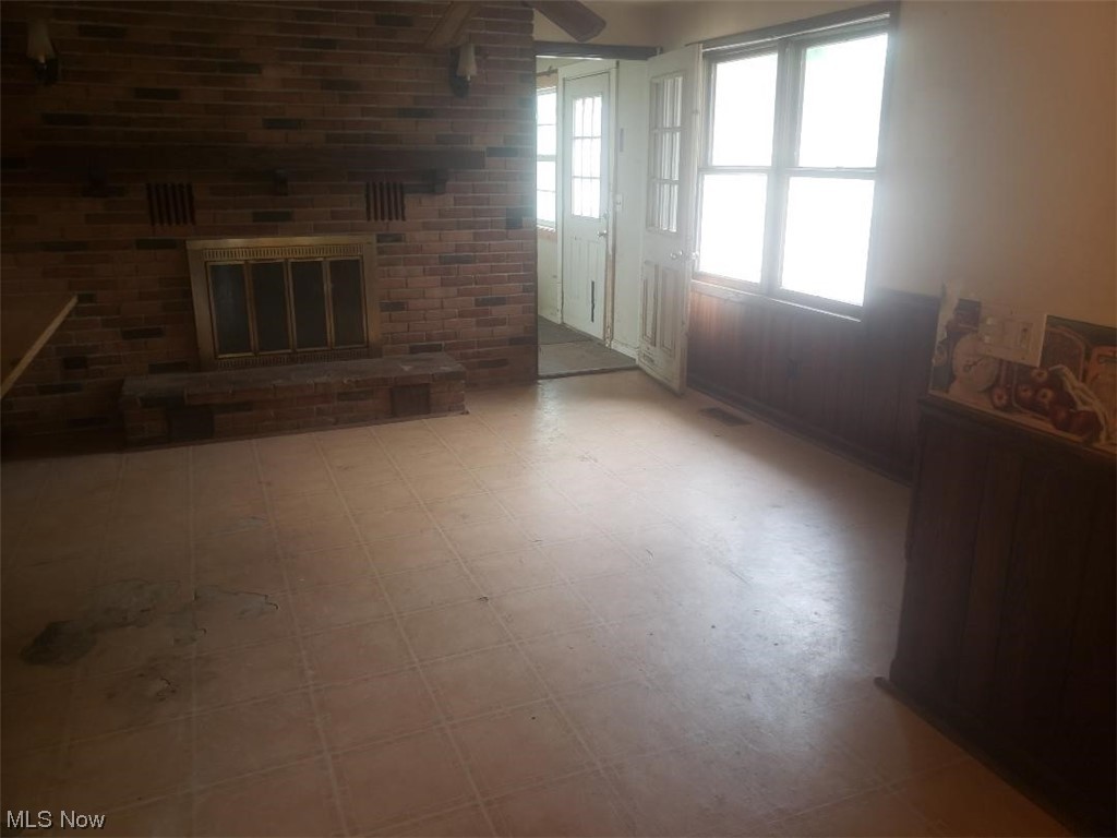 3896 Rolling Ridge Road Northeast Canton, OH 44721 - Photo 5 of 16 Gallery Image 5