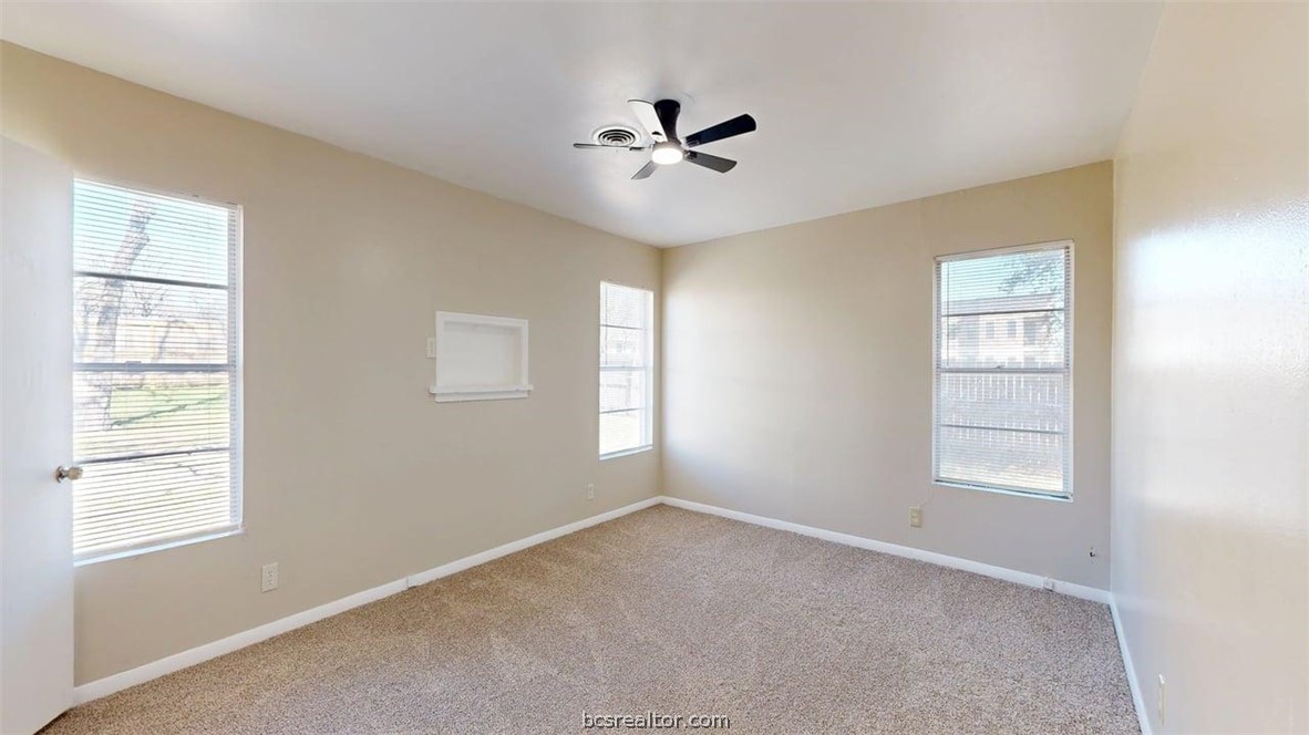 506 Clay Street Bryan, TX 77801 - Photo 11 of 32