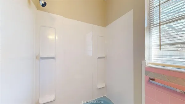 $2,500 | 506 Clay Street, Bryan, TX 77801