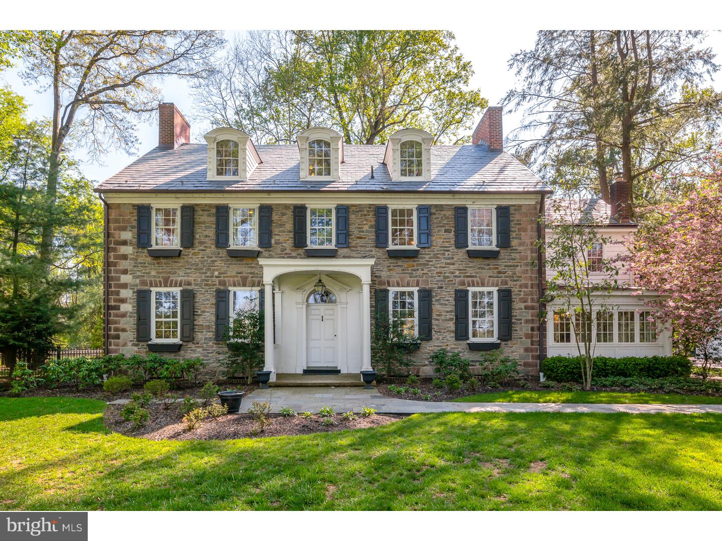 525 River Road Yardley, PA 19067 - Photo 2 of 25 Exterior Front
